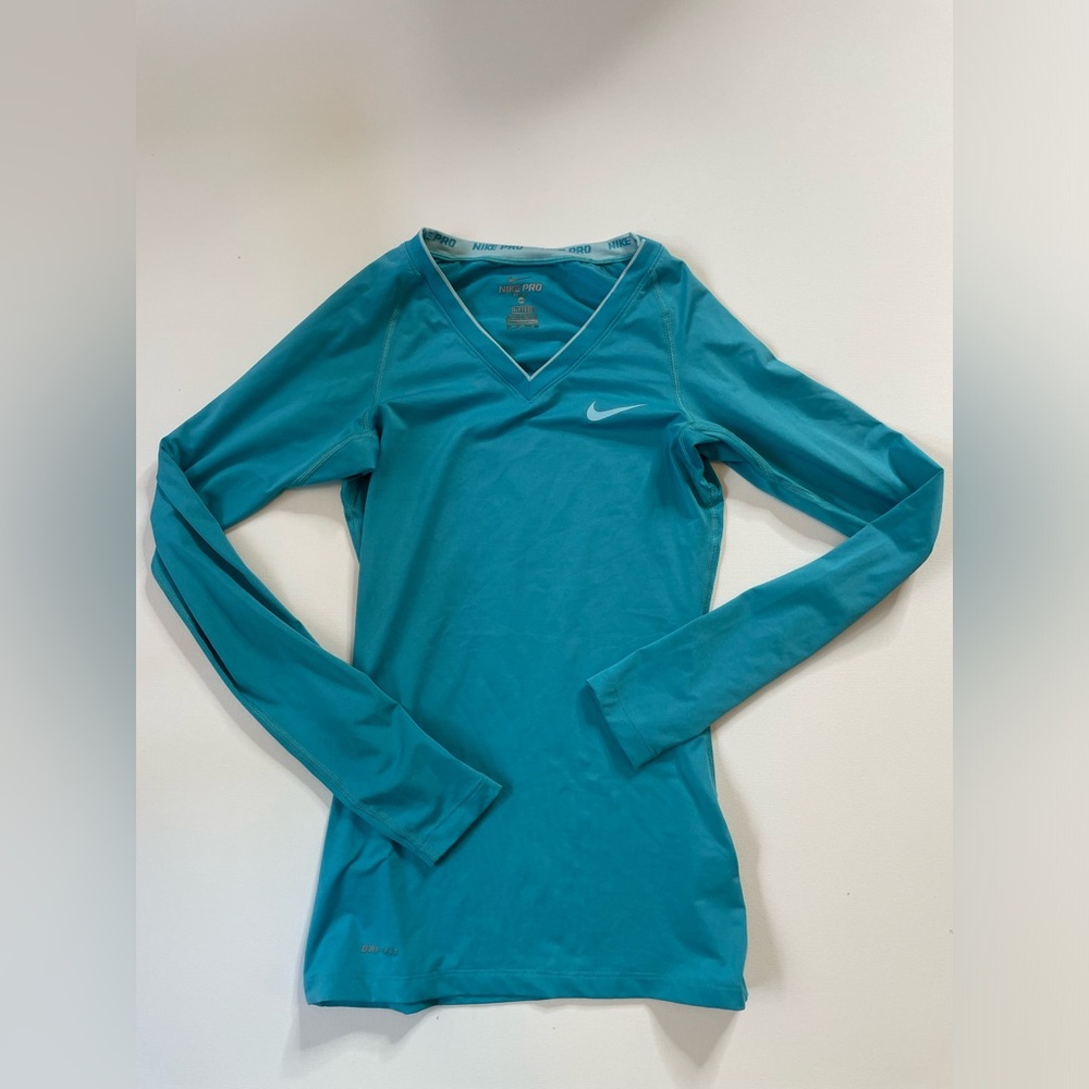 Nike v neck dri fit long sleeve